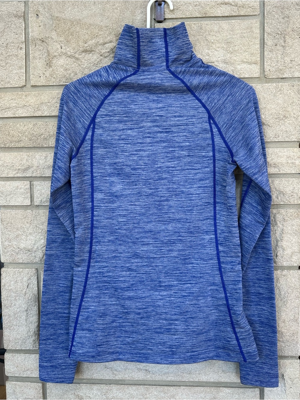 Under Armour Heathered Blue Performance thermal Long Sleeve high neck pullover - Picture 4 of 4